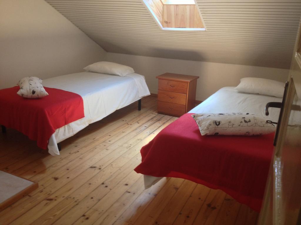 Residencial Avenida Hostel Томар Стая снимка