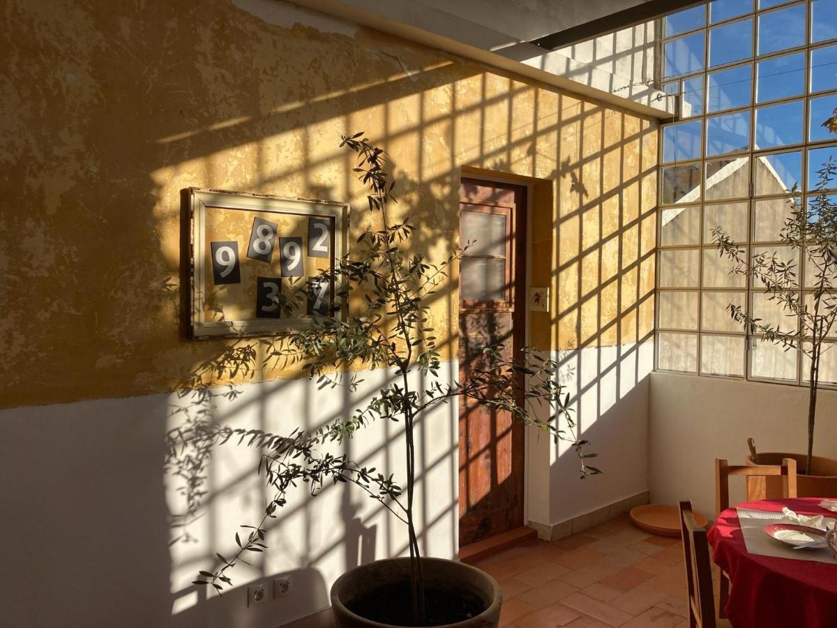 Residencial Avenida Hostel Томар Екстериор снимка