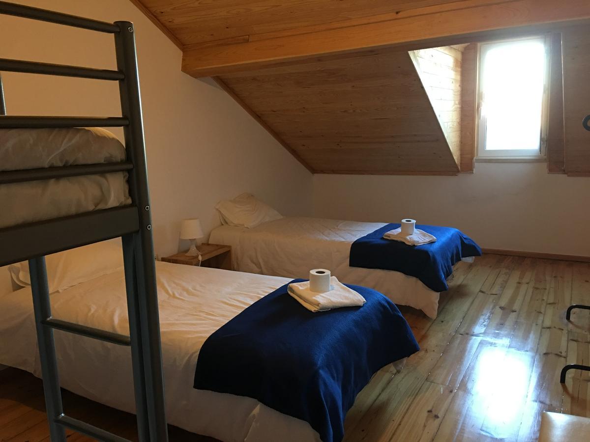 Residencial Avenida Hostel Томар Екстериор снимка